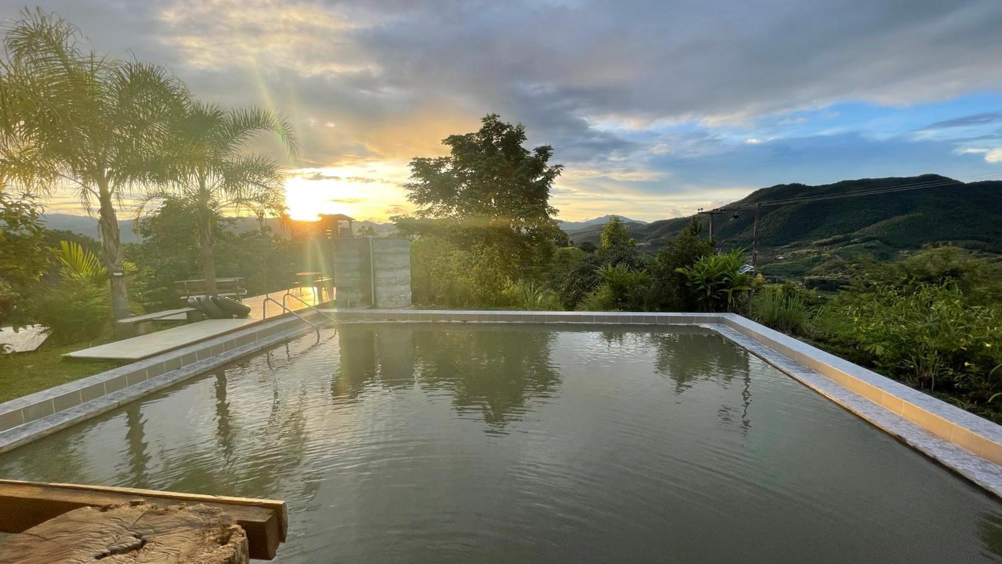Monsonkeang Camping View ม่อนสันเกี๋ยง Mae Chaem Exterior photo